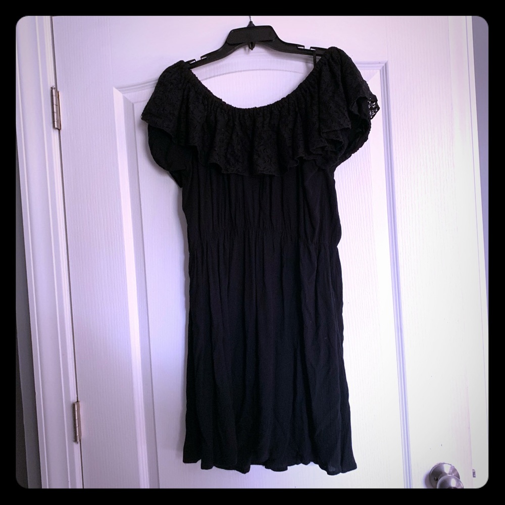 Off the shoulder lace top dress
